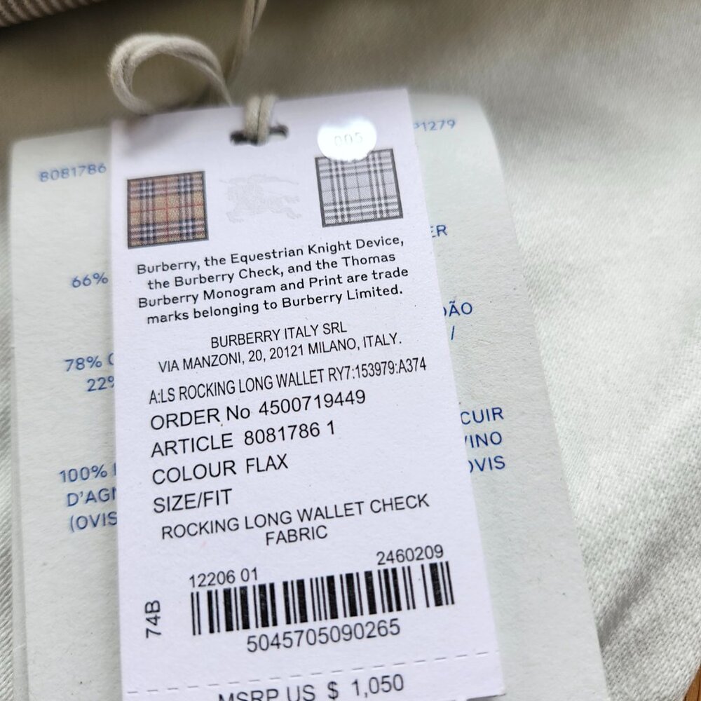 New Burberry Rocking fabric wallet/clutch - Picture 6 of 6